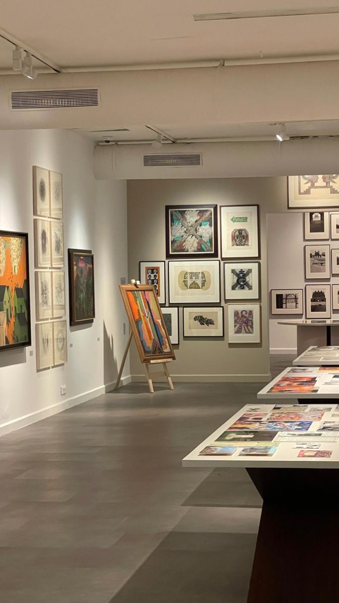 Art & Society - Art Basel. Frieze. Davos.